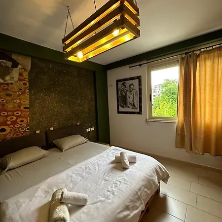 Апартаменты Zoo Garden 2 Тирана